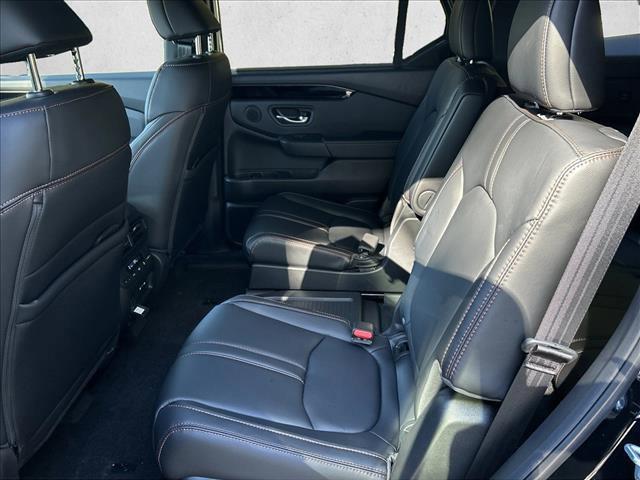 new 2025 Honda Pilot car, priced at $48,192