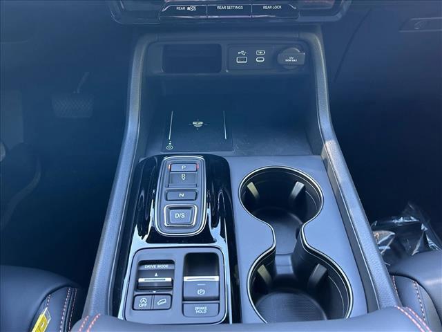 new 2025 Honda Pilot car, priced at $48,192