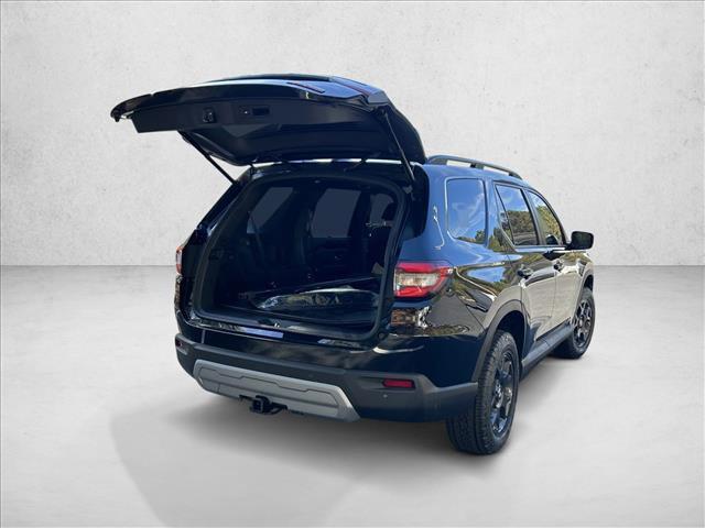 new 2025 Honda Pilot car, priced at $48,192