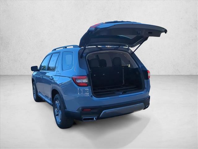 new 2026 Honda Pilot car, priced at $46,445