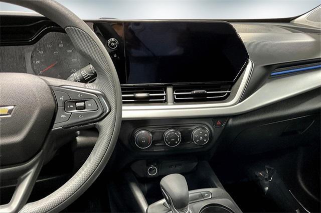 used 2025 Chevrolet Trax car, priced at $19,522