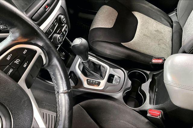 used 2014 Jeep Cherokee car, priced at $8,677