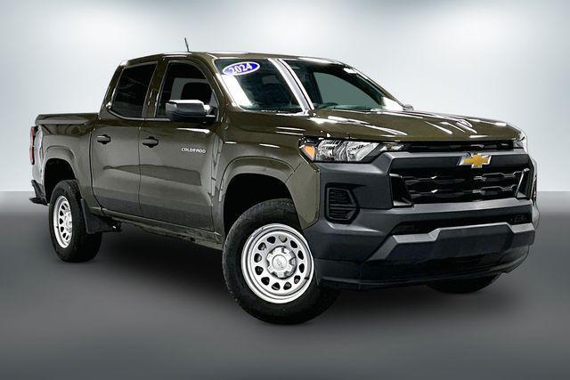 used 2024 Chevrolet Colorado car, priced at $27,077
