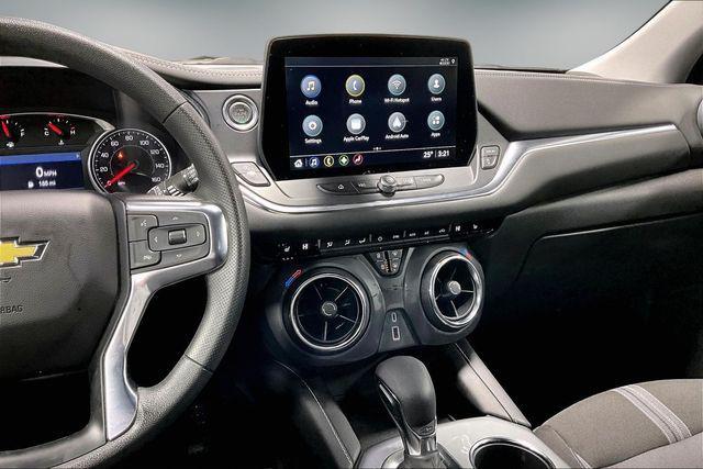 used 2025 Chevrolet Blazer car, priced at $27,999