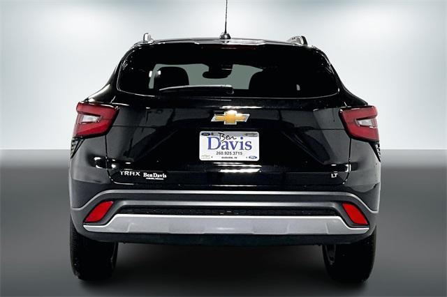 used 2025 Chevrolet Trax car, priced at $22,130