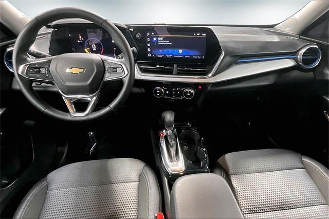 used 2025 Chevrolet Trax car, priced at $22,413