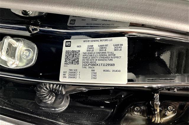 new 2026 Chevrolet Colorado car, priced at $33,501