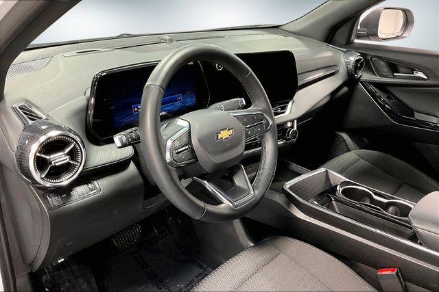 used 2025 Chevrolet Equinox car, priced at $25,455