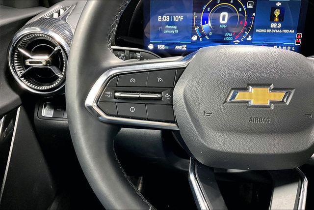 used 2025 Chevrolet Equinox car, priced at $26,499