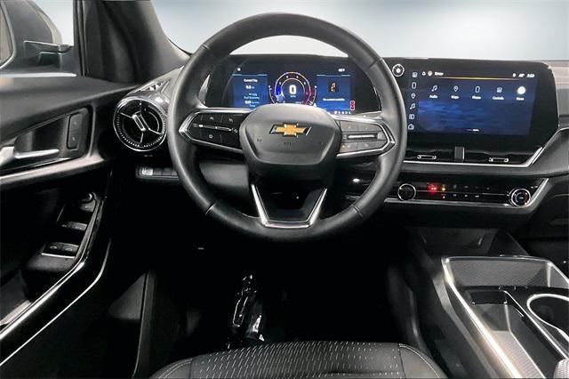 used 2025 Chevrolet Equinox car, priced at $25,469