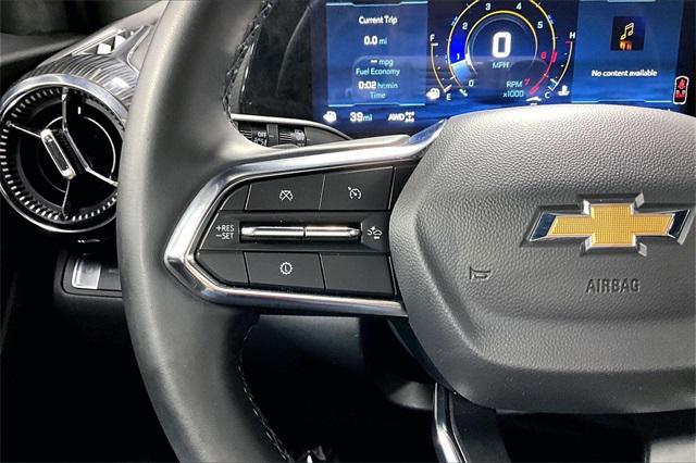 used 2025 Chevrolet Equinox car, priced at $25,469