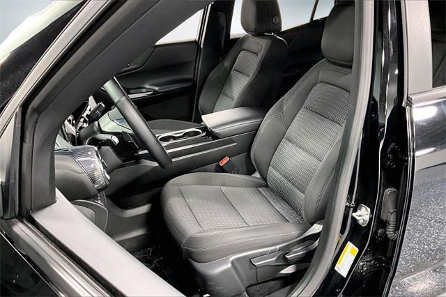 used 2025 Chevrolet Equinox car, priced at $25,469