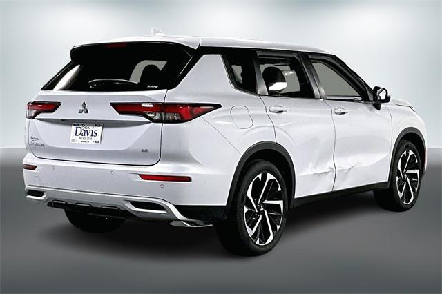 used 2022 Mitsubishi Outlander car, priced at $19,139