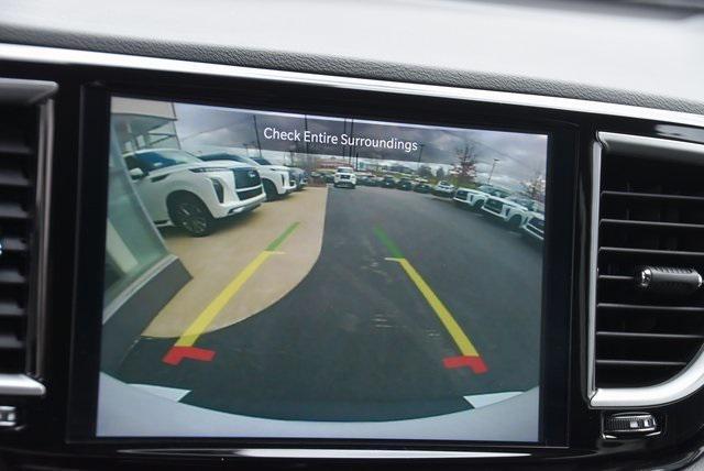 used 2024 Chrysler Pacifica car, priced at $26,999