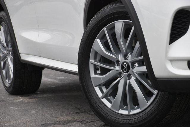 new 2025 INFINITI QX50 car, priced at $40,988