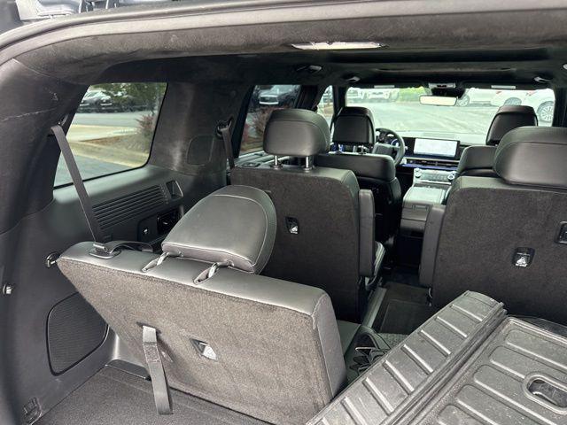 used 2025 Hyundai Santa Fe car, priced at $37,998