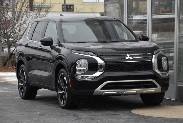 used 2024 Mitsubishi Outlander car, priced at $20,499