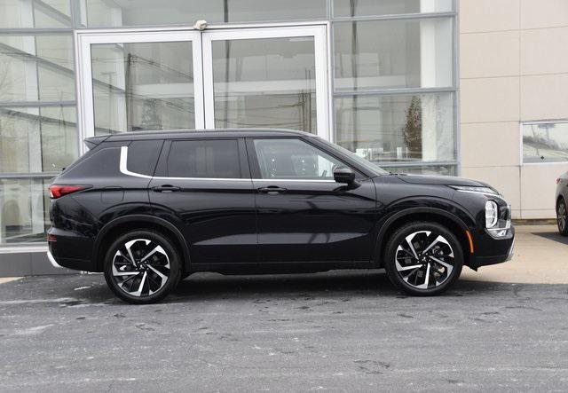 used 2024 Mitsubishi Outlander car, priced at $20,499