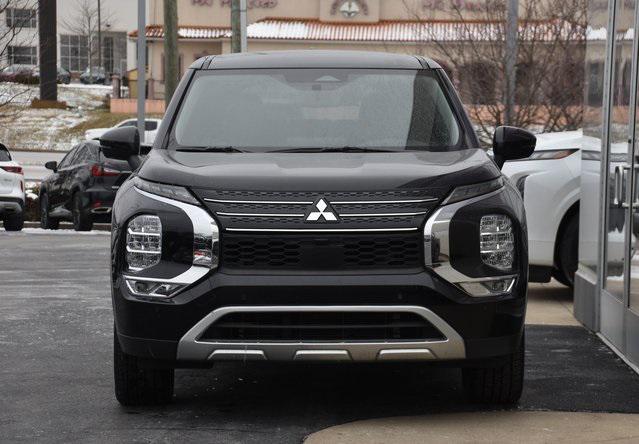 used 2024 Mitsubishi Outlander car, priced at $20,499