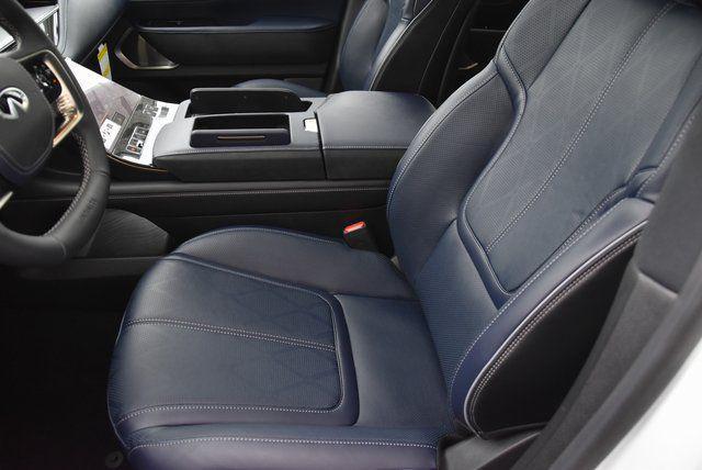 new 2026 INFINITI QX80 car, priced at $104,488