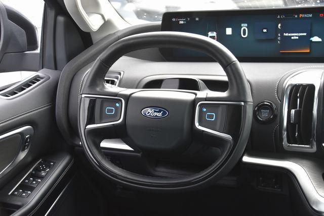 used 2025 Ford Expedition car, priced at $65,983