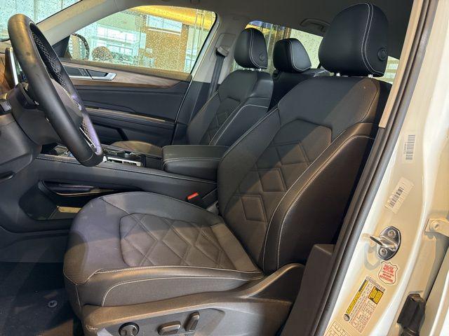 used 2025 Volkswagen Atlas car, priced at $33,987