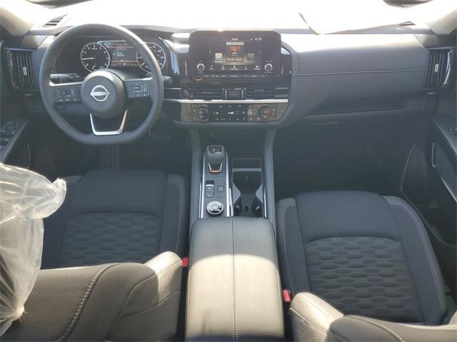 new 2025 Nissan Pathfinder car, priced at $31,994