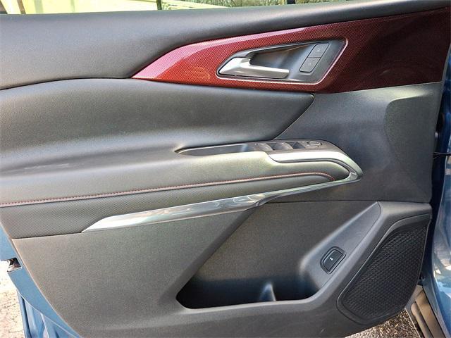 used 2024 Chevrolet Traverse car, priced at $43,990