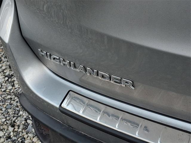 used 2019 Toyota Highlander car