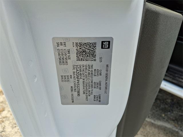 new 2025 Chevrolet Express 3500 car, priced at $54,260