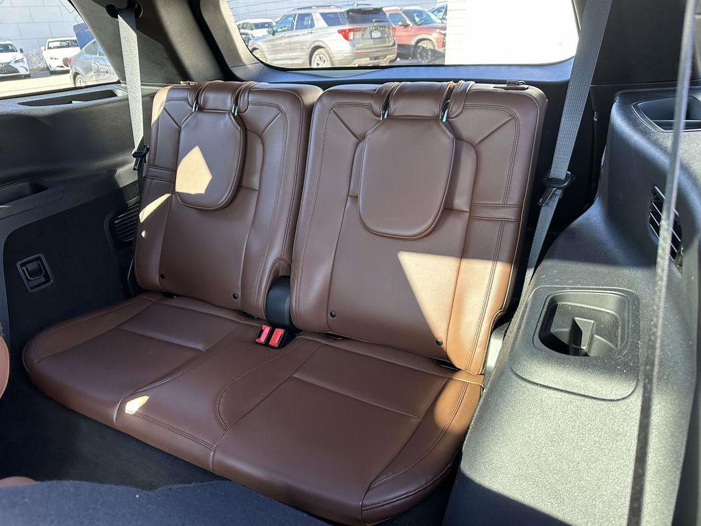 used 2023 Lincoln Aviator car, priced at $44,555