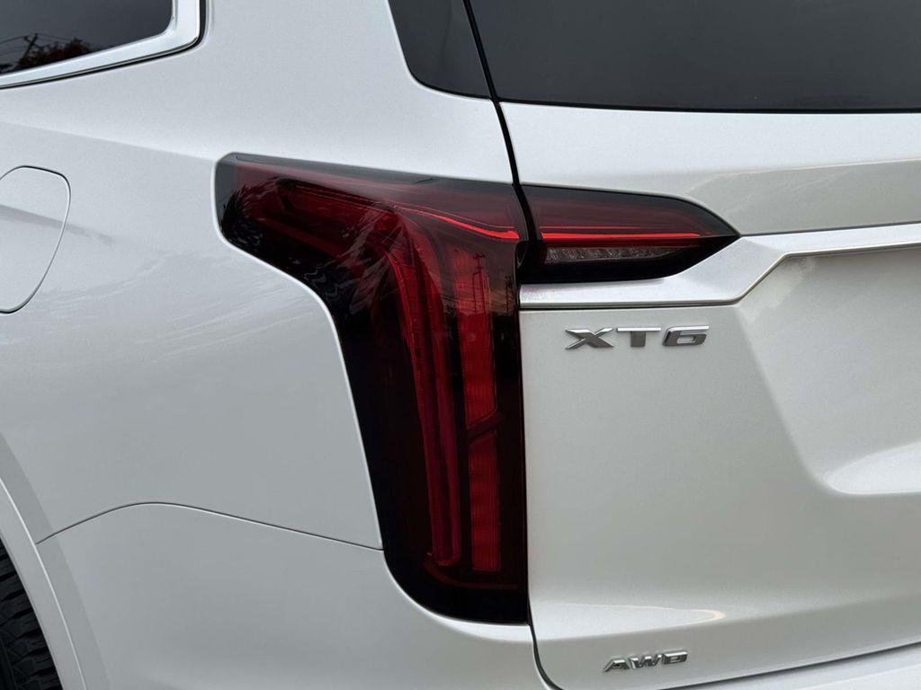 used 2021 Cadillac XT6 car, priced at $28,555