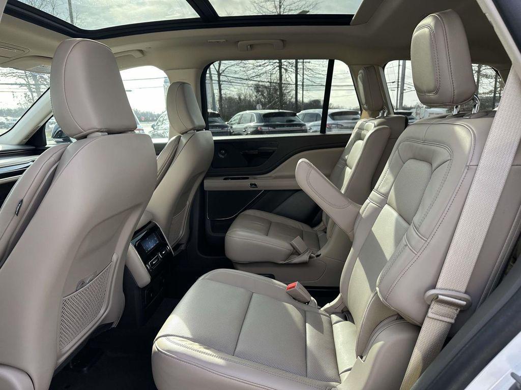 used 2023 Lincoln Aviator car, priced at $44,995