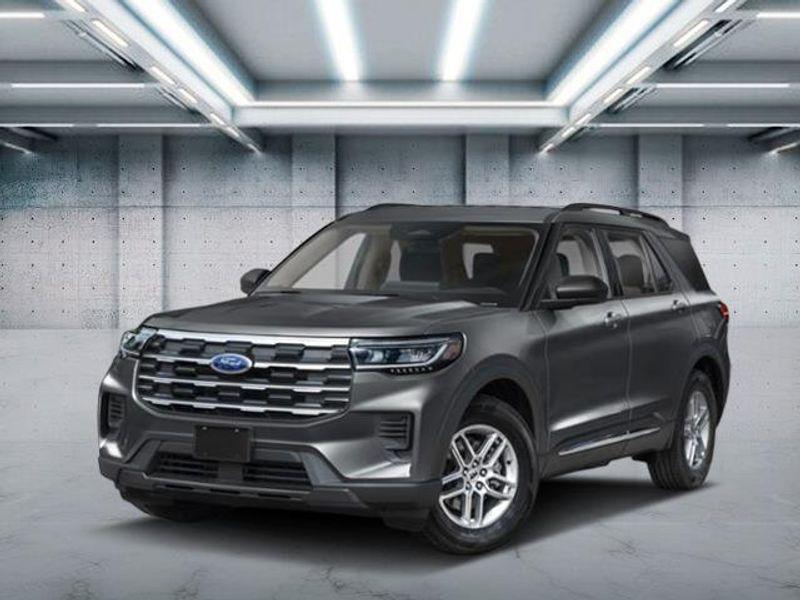new 2025 Ford Explorer car