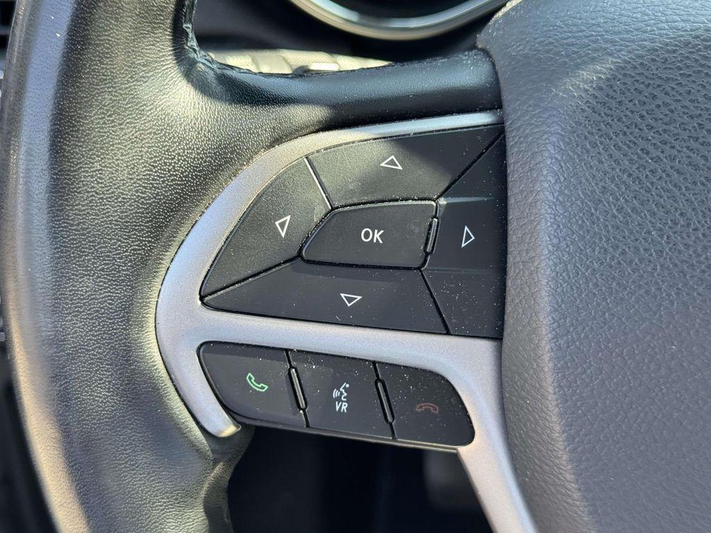 used 2021 Jeep Grand Cherokee car, priced at $24,935