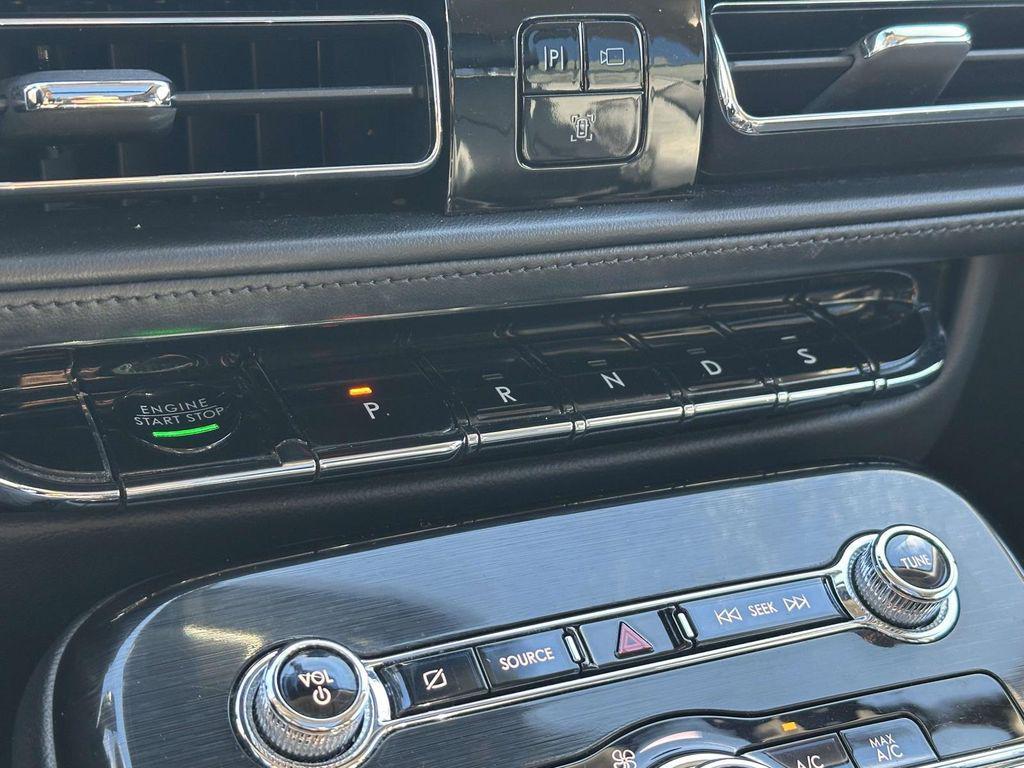 used 2022 Lincoln Nautilus car, priced at $34,995