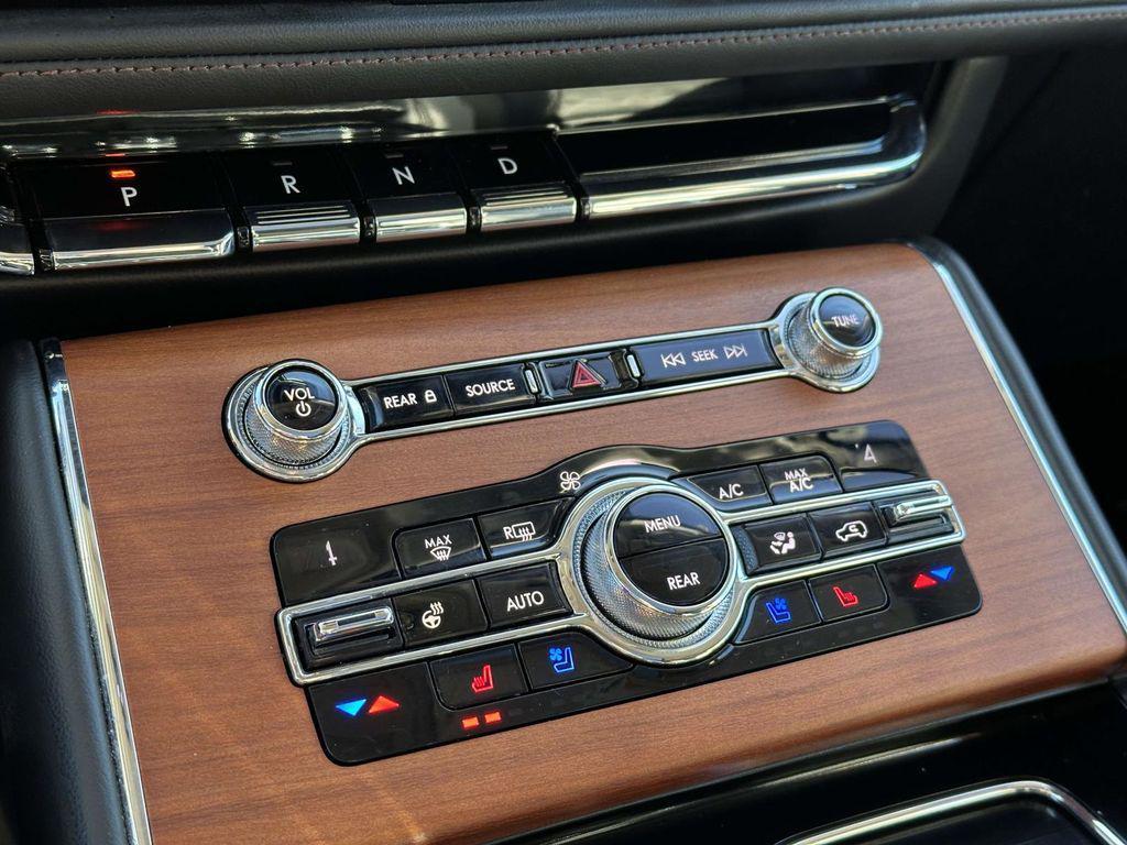 used 2020 Lincoln Aviator car, priced at $33,655