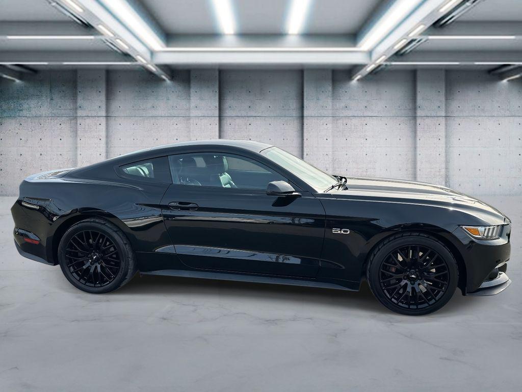 used 2017 Ford Mustang car