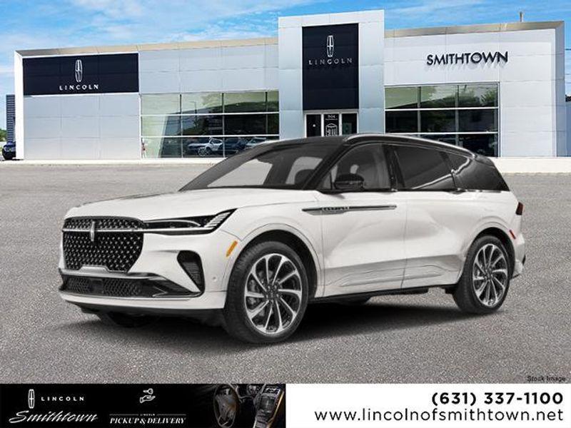 new 2025 Lincoln Nautilus car, priced at $49,880