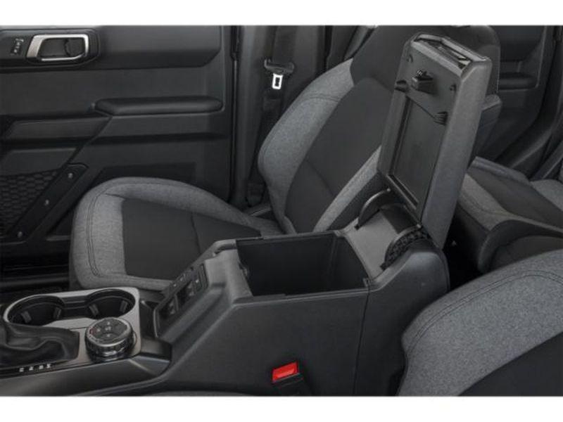 new 2025 Ford Bronco car, priced at $49,760