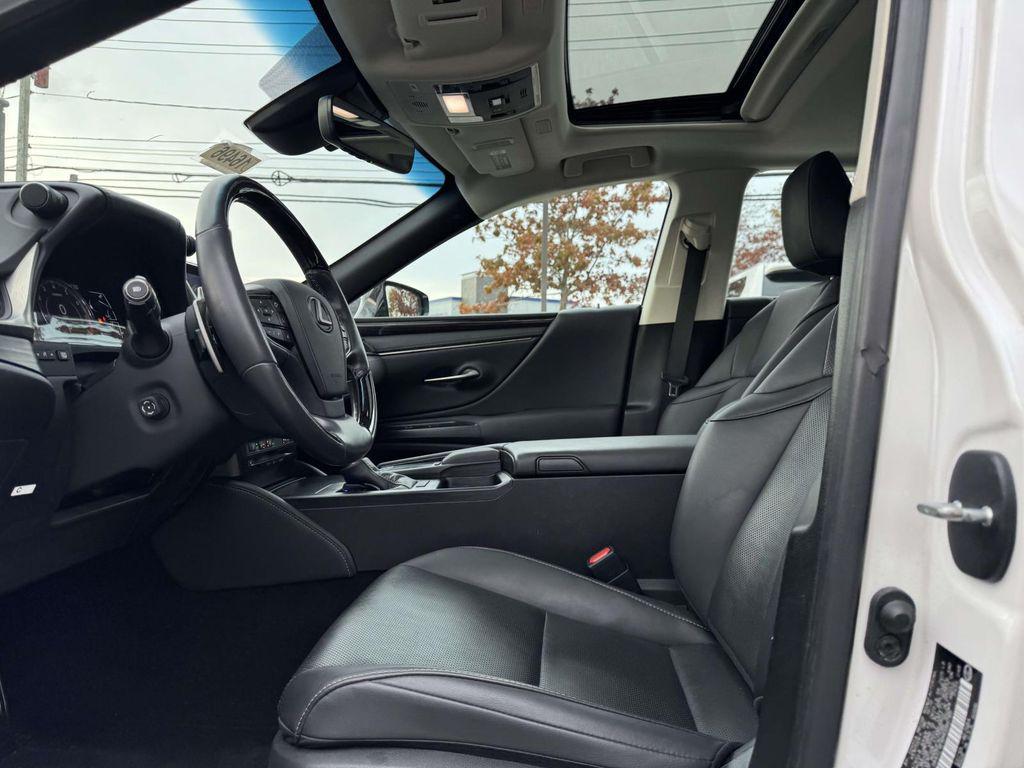 used 2021 Lexus ES 350 car, priced at $27,995