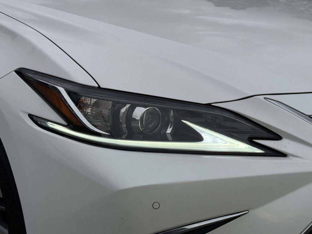 used 2021 Lexus ES 350 car, priced at $27,995