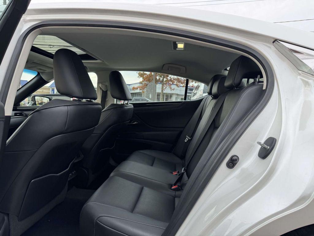 used 2021 Lexus ES 350 car, priced at $27,995