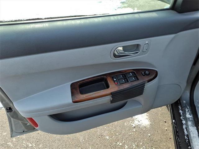 used 2007 Buick LaCrosse car, priced at $2,990