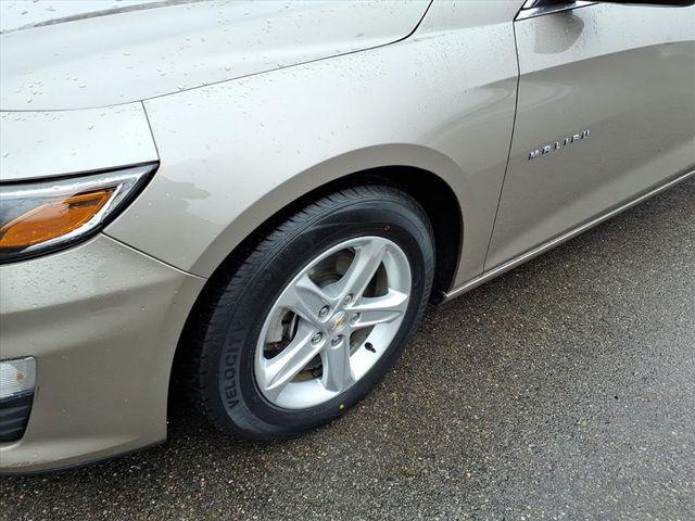 used 2024 Chevrolet Malibu car, priced at $17,000