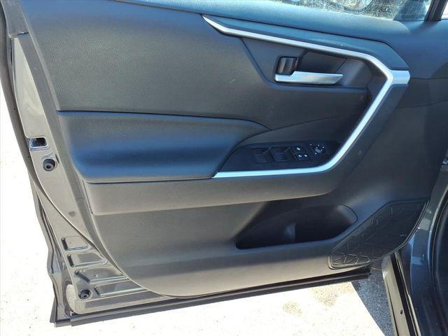 used 2020 Toyota RAV4 Hybrid car, priced at $25,500