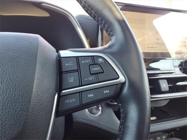 used 2023 Toyota Highlander Hybrid car, priced at $43,500