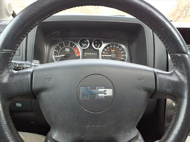 used 2006 Hummer H3 car, priced at $4,490