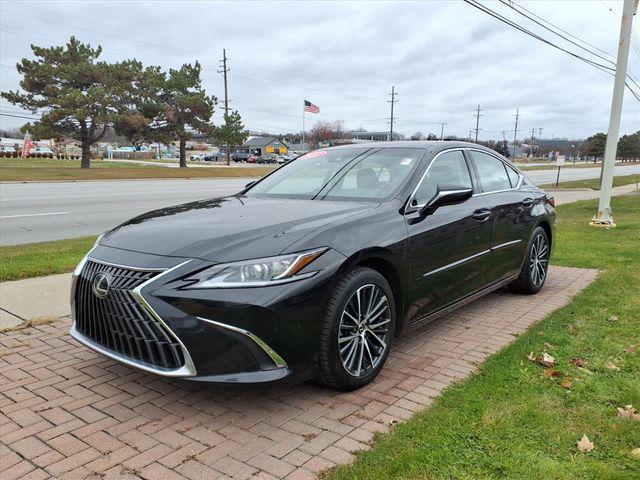 used 2022 Lexus ES 350 car, priced at $30,000