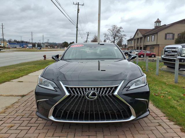 used 2022 Lexus ES 350 car, priced at $30,000